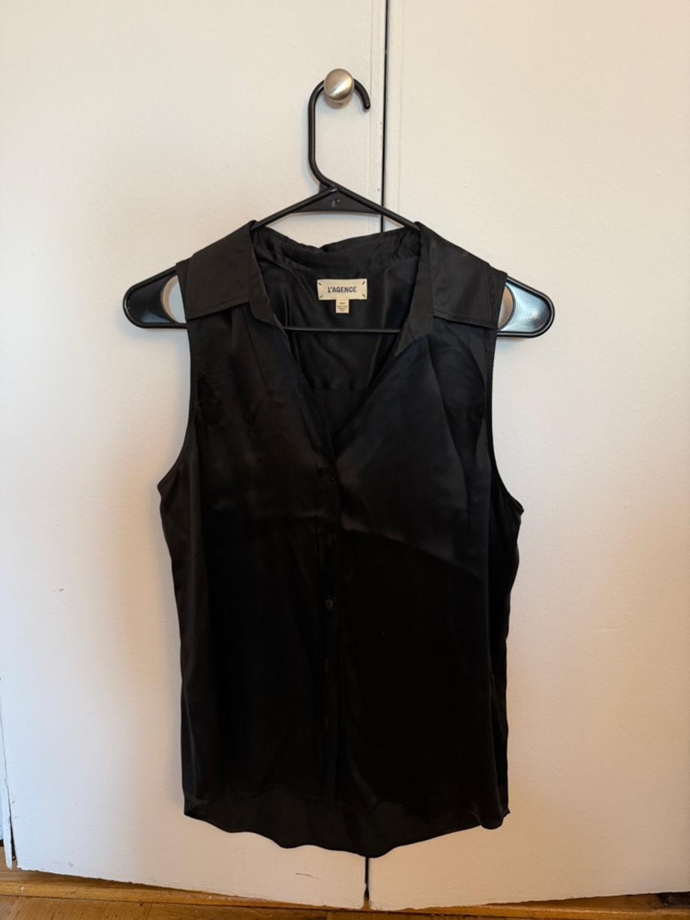 L'AGENCE Black Silk Sleeveless Button-Front Camisole